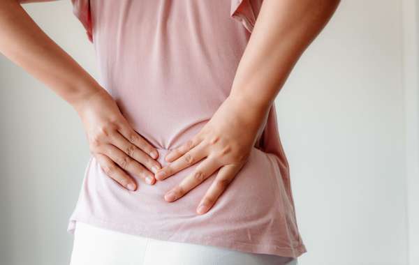 Critical Indicators Prompting a Doctor's Visit for Back Pain