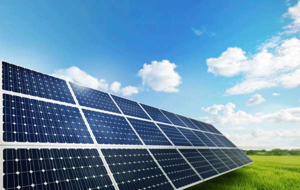 Solar Panel Cleaning Solution: Sparkling Maintenance