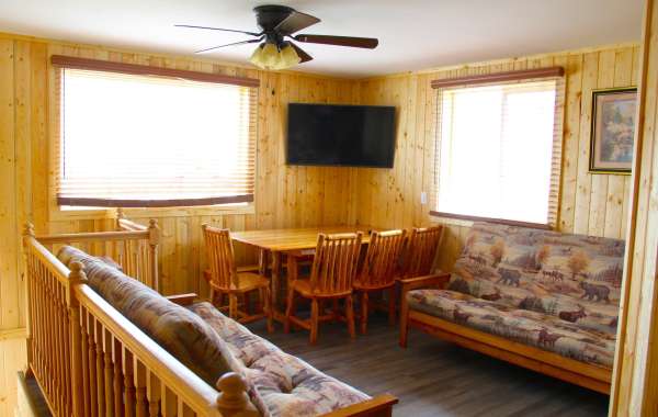 What Factors to Consider When Choosing the Perfect Cabin Rental for a Memorable Stay?